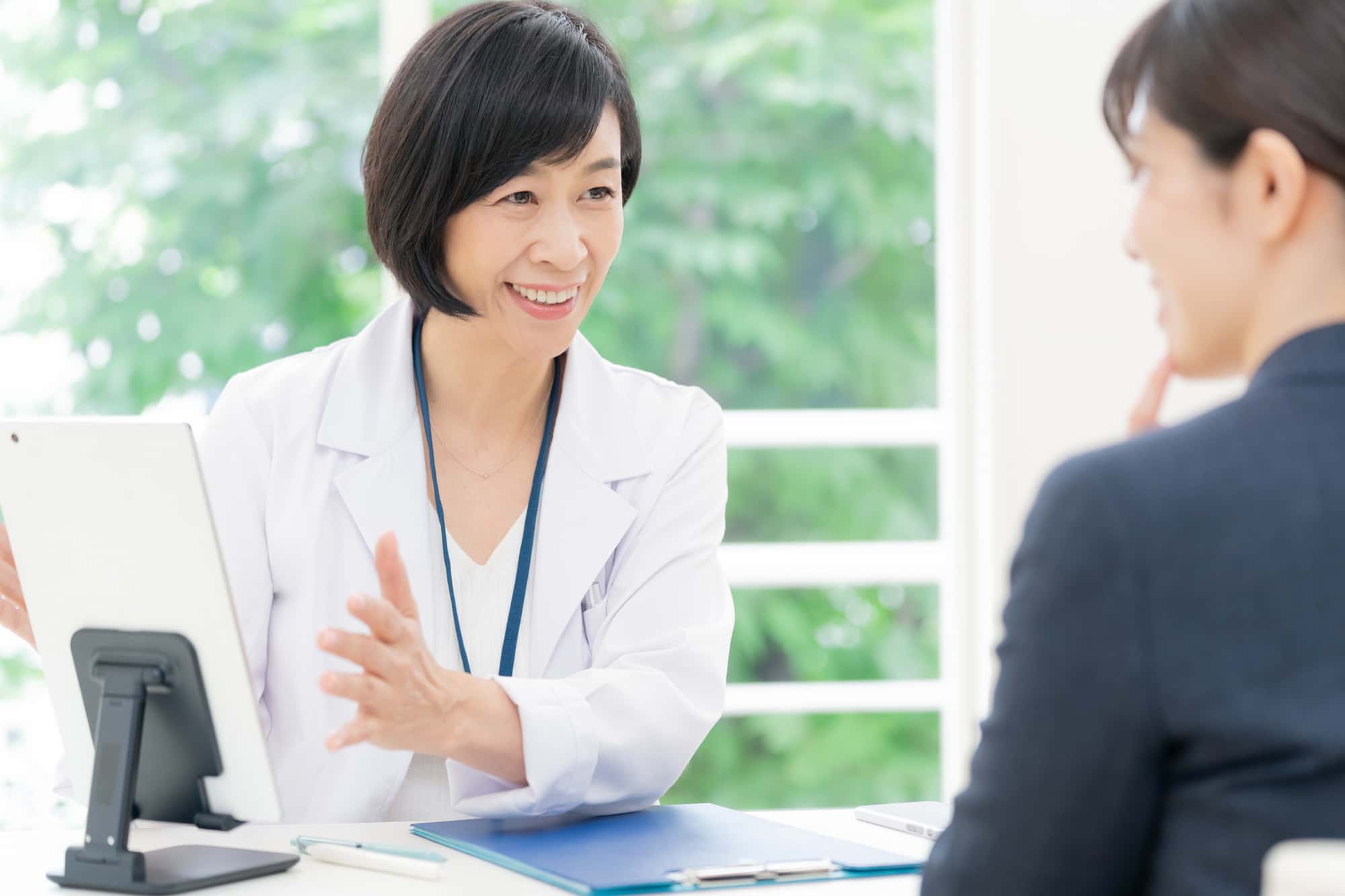 健康診断における産業医の役割とは？企業の法的義務と対応ポイントを解説